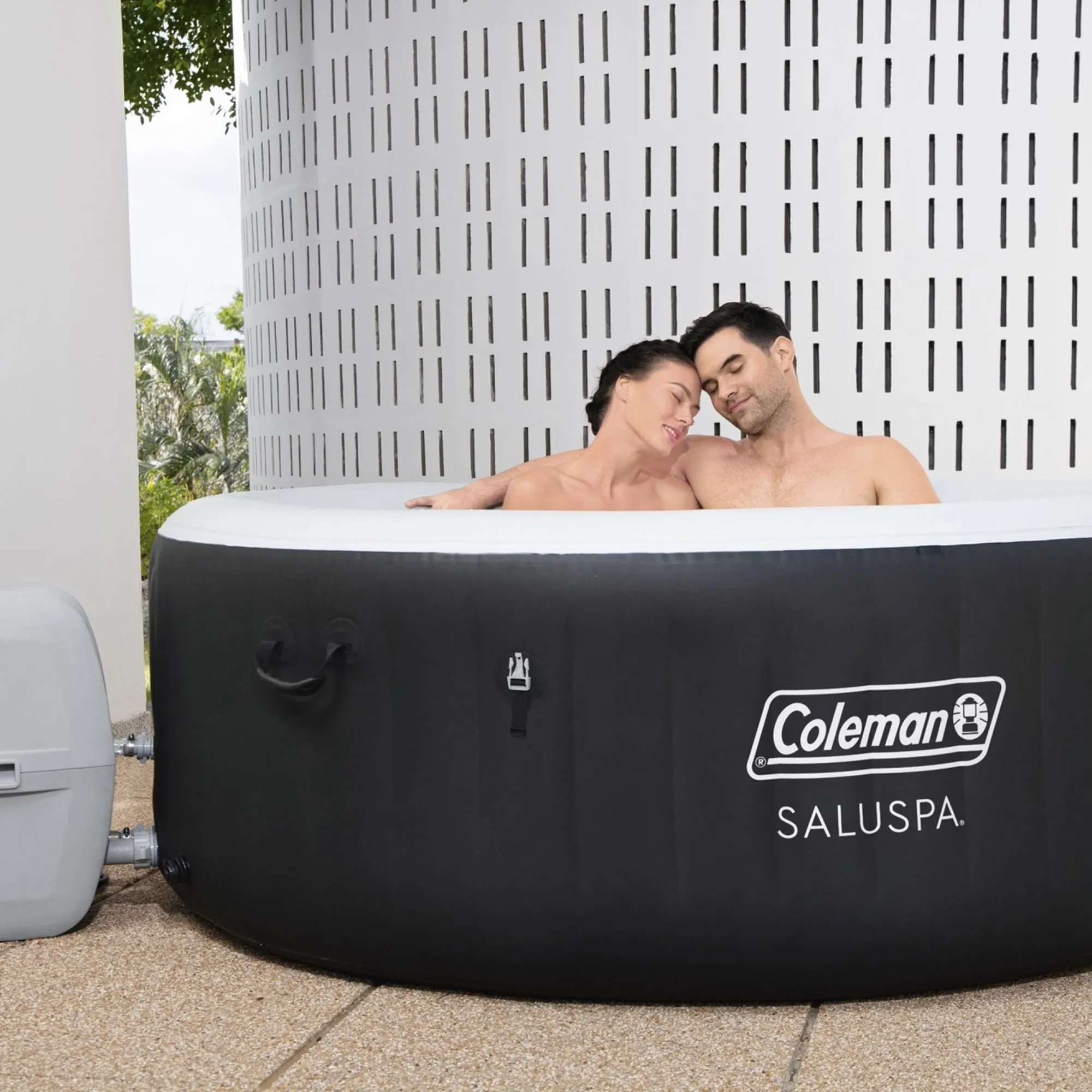 Bestway Coleman Miami AirJet Inflatable Hot Tub with 2 Pack of SaluSpa Spa Seat